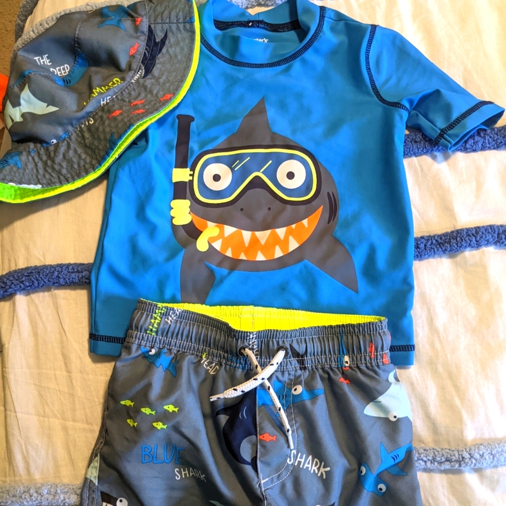 Boys swim shark set